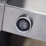 Genesis E-335W 3-Burner Gas Barbecue - Image 5